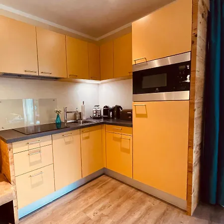 Residenz Max Mit Eigenem Garten In Seefeld Appartement