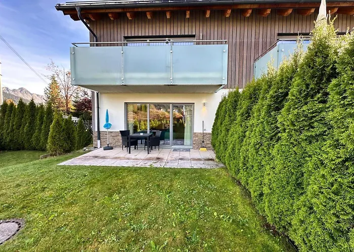Apartman Residenz Max Mit Eigenem Garten In Seefeld
