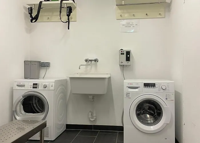 Apartment Residenz Max Mit Eigenem Garten In Seefeld